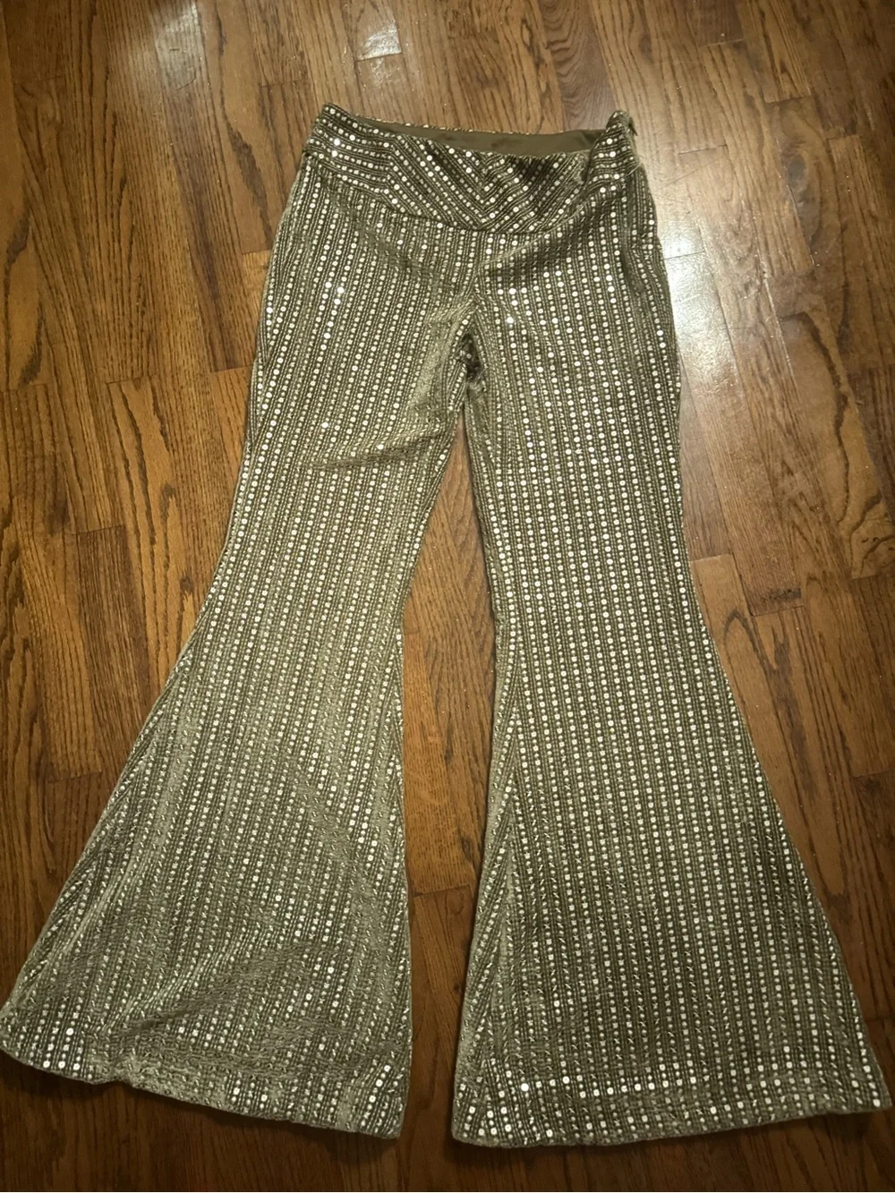 NWOT Free People Start Me Up Velvet Sequin Star Flare Pants – Mosstone – Size 6